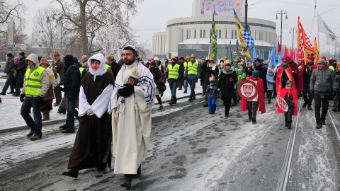 Bydgoski Orszak Trzech Króli wyruszył sprzed kościoła Św. Trójcy i przeszedł na Stary Rynek. Fot. I. Sanger