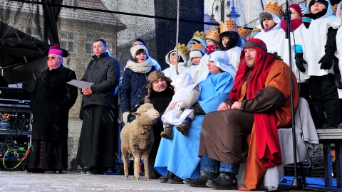 Bydgoski Orszak Trzech Króli wyruszył sprzed kościoła Św. Trójcy i przeszedł na Stary Rynek. Fot. I. Sanger