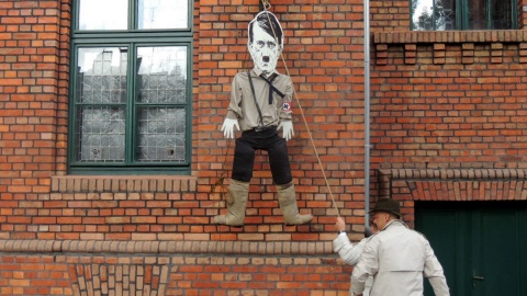 Uczestniczący w grze mogli poznać działalność Szarych Szeregów, Małego Sabotażu, łączników i sanitariuszek. Fot. Michał Zaręba