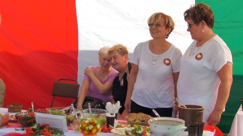 Niedziela w pomidorach, smacznie i wesoło - tylko w Jeziorach Wielkich. Fot. Kamila Zroślak