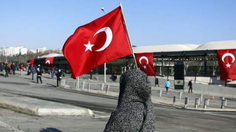 Turcja Prezydent Erdogan obiecuje kontynuację walki z terroryzmem