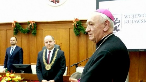 Tytuł honorowego obywatela województwa dla biskupa Andrzeja Suskiego