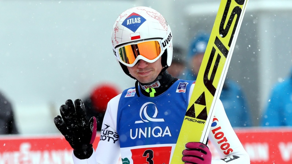 Kamil Stoch podczas konkursu drużynowego mistrzostw świata w lotach narciarskich na skoczni Kulm w austriackim Bad Mitterndorf. Fot. PAP/Grzegorz Momot