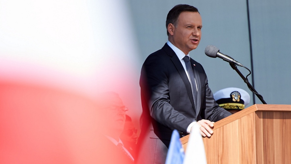 "Długo czekaliśmy, aby w sensie stałym, stabilnym także i Sojusz wszedł do Polski" - powiedział w Redzikowie prezydent Andrzej Duda. Fot. PAP/Adam Warżawa