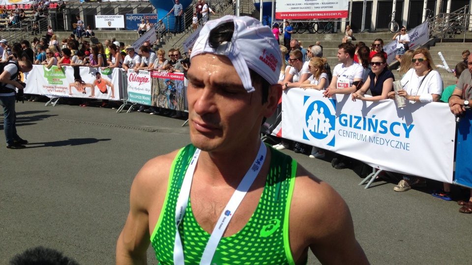 Paweł Ochal z Bydgoszczy, zwycięzca biegu na 10 km. Fot. Tomasz Kaźmierski
