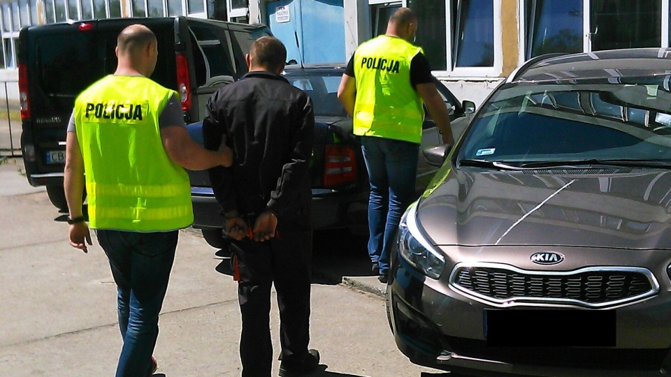 Trzy najbliższe miesiące spędzi w areszcie mężczyzna, który w miniony weekend podpalił stodołę w gospodarstwie należącym do jego znajomych. Fot. Policja