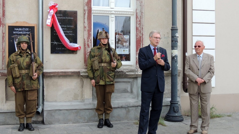 Fundatorem tablicy jest bydgoski poseł Prawa i Sprawiedliwości, Tomasz Latos. Fot. Damian Klich