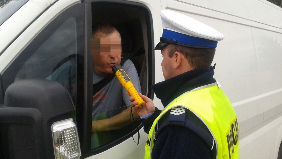 Mundurowi sprawdzali kierowców we wszystkich gminach powiatu nakielskiego. Foto. KPP w Nakle nad Notecią