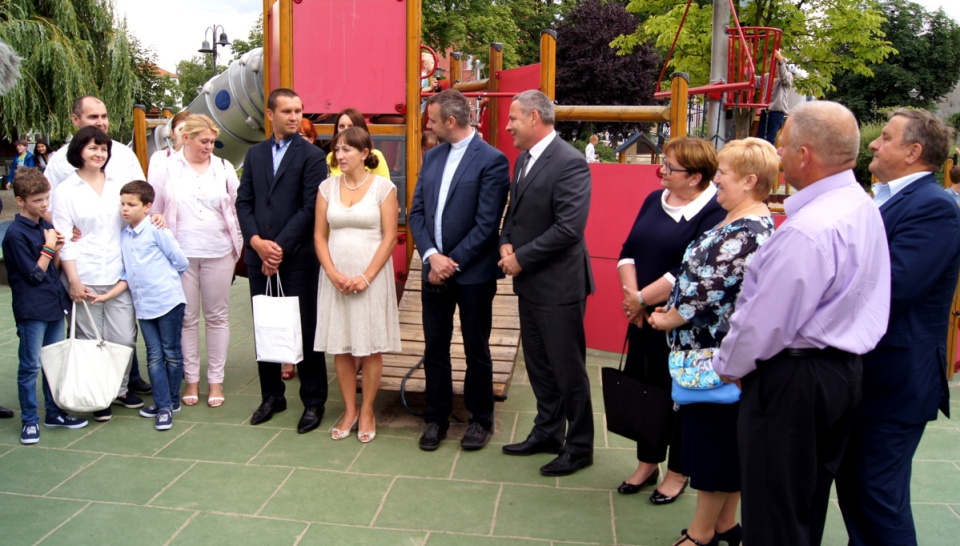 Rodzina z obiętego wojną Doniecka, jest już trzecią, którą Bydgoszcz zdecydowała się przyjąć. Fot. Henryk Żyłkowski