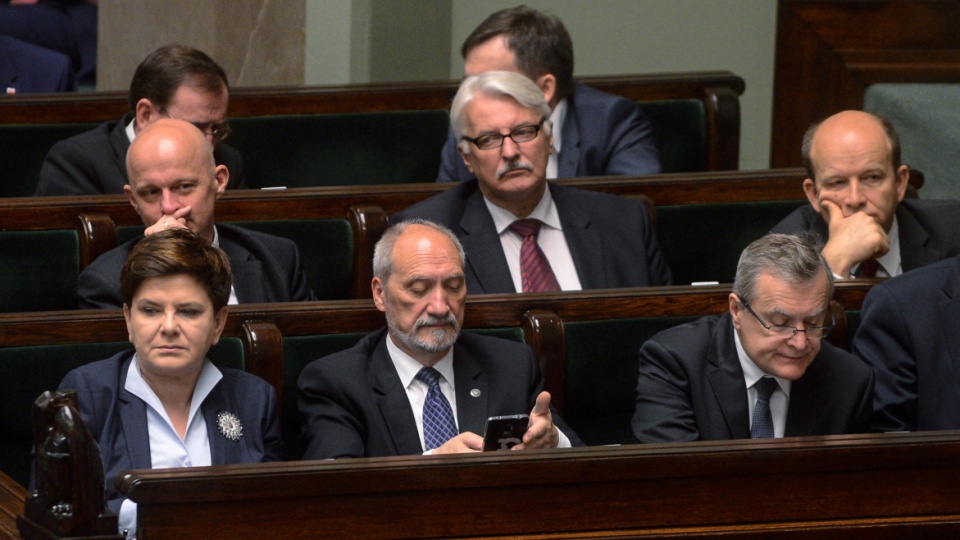Komisja obrony narodowej, która zebrała się we wtorek rano, zarekomendowała Sejmowi odrzucenie wniosku. Fot. PAP