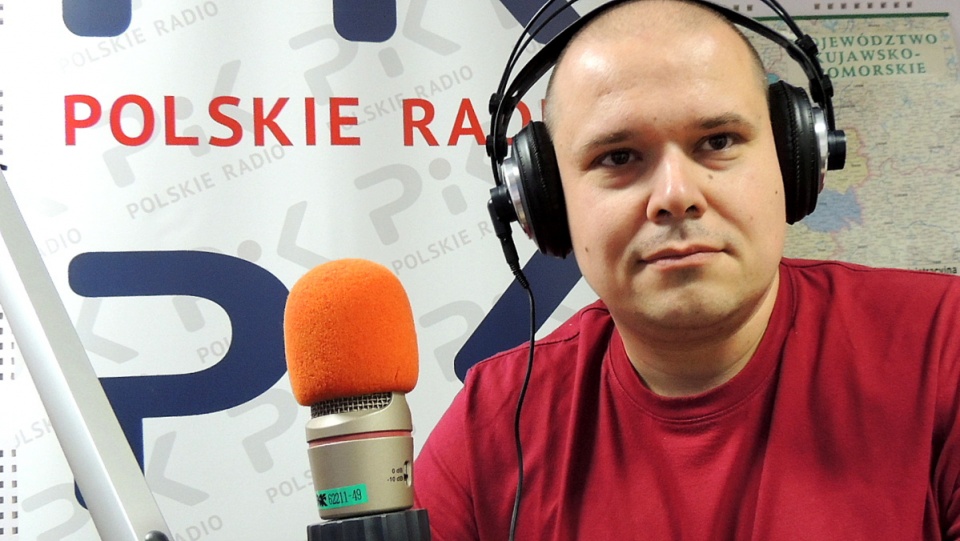 Gościem "Rozmowy dnia" w Polskim Radiu PiK był dr hab. Radosław Sojak z UMK w Toruniu. Fot. Adriana Andrzejewska