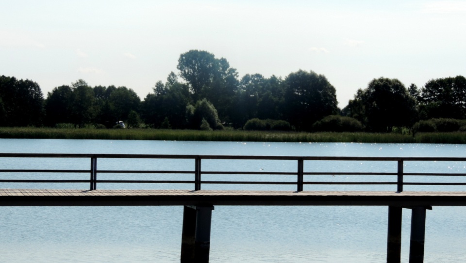 Pustki na plaży i kąpielisku w Chmielnikach. Fot. Lech Przybyliński