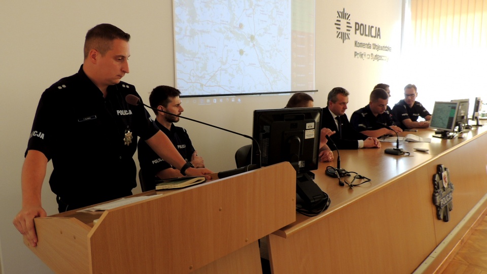 Mapę zaprezentowano podczas konferencji w Komendzie Wojewódzkiej Policji w Bydgoszczy. Fot. Damian Klich