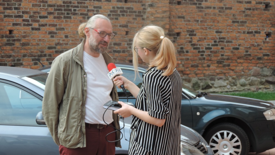 Do Chełmna przyjechał lider KOD, Mateusz Kujowski. Fot. Lech Przybyliński