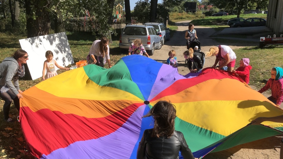 Piknik na toruńskim Podgórzu przyciąga również atrakcjami dla dzieci. Fot. Piotr Michalczewski