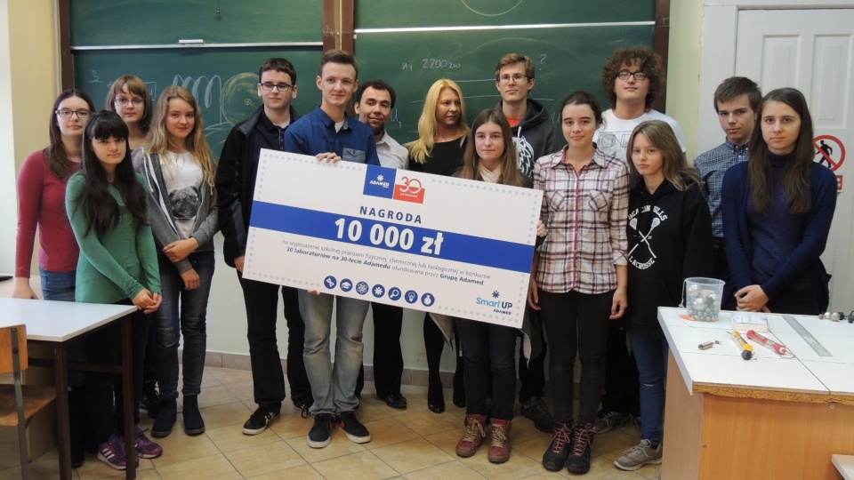 Uczniowie z VI Liceum Ogólnokształcącego w Bydgoszczy nakręcili naukowy film i wygrali konkurs. Fot. Tatiana Adonis