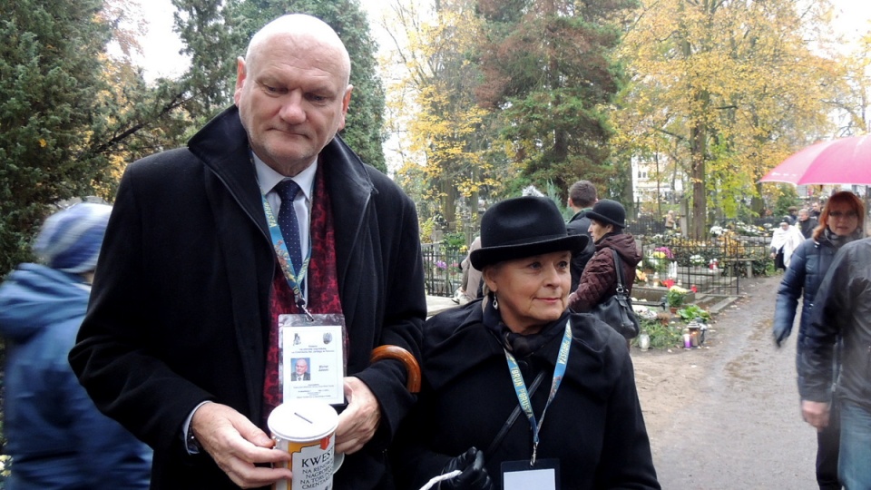 Jak co roku w kweście biorą udział m.in. prezydent Torunia Michał Zaleski z małżonką. Fot. Michał Zaręba