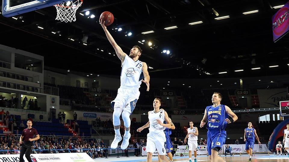 W sobotnie popołudnie w Krośnie koszykarze Polskiego Cukru Toruń mają szansę odnieść ósme zwycięstwo z rzędu. Fot. facebook.com/BasketTorun