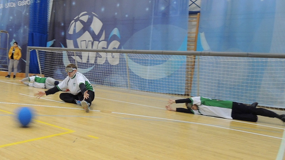 Jedną z dyscyplin był paraolimpijski goalball - drużynowa gra dla niewidomych i słabowidzących. Fot. Damian Klich