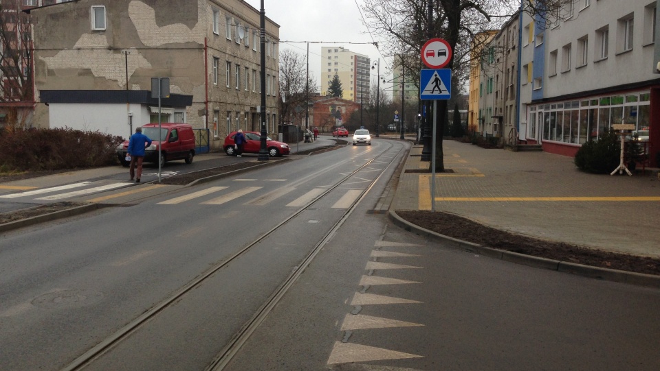 Dzięki przebudowie tramwaje będą kursować szybciej, a rowerzyści skorzystają z bezpiecznej ścieżki rowerowej. Fot. Tomasz Kaźmierski