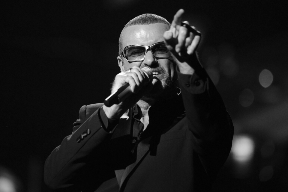 Brytyjski piosenkarz George Michael zmarł w niedzielę w wieku 53 lat . Fot.PAP/EPA