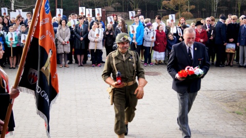 Ośrodek Szkolno-Wychowawczy dla Dzieci i Młodzieży Słabo Słyszącej i Niesłyszącej w bydgoskim Fordonie obchodzi 70. urodziny i 20. rocznicę przyjęcia imienia generała Stanisława Maczka. Fot. Henryk Żyłkowski