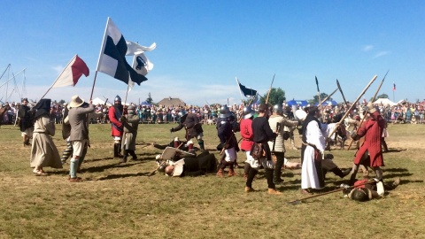 W historycznym widowisku wzięło udział ponad 100 rekonstruktorów i pasjonatów historii. Fot. Kamila Zroślak