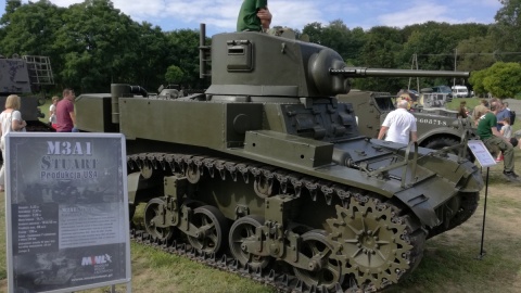 Czołgi i wojskowy sprzęt robiły wrażenie na tłumach mieszkańców regionu, którzy przybyły na festyn wojskowy do Bydgoszczy. Fot. Robin Jesse