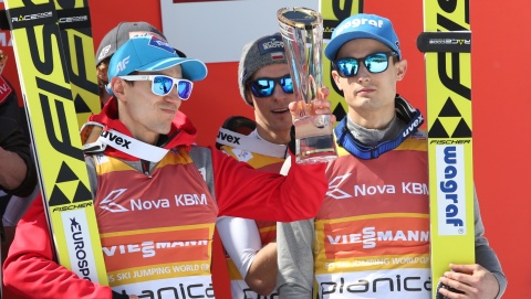 PŚ w Planicy: Polska na podium Niewiarygodny lot Stocha