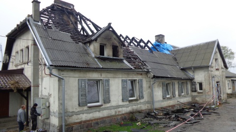 Ocena zniszczeń i pomoc dla poszkodowanych po pożarze w Sikorzu