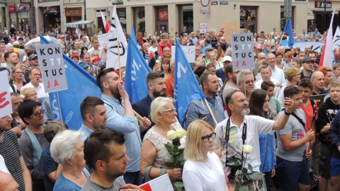 Protesty przeciwko zmianom w sądownictwie