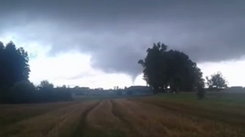 Trąby powietrzne w gminie Więcbork [film]