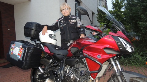 Poseł Polski Razem Iwona Michałek na motocyklu do Warszawy