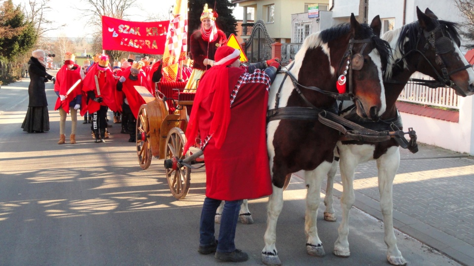 Orszak Trzech Króli w Lubianiu. Fot. Sławomir Kukiełczyński