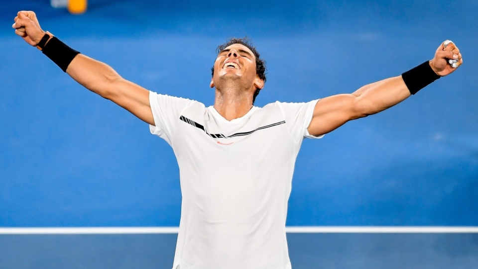 W niedzielę po sześciu latach przerwy Rafael Nadal znów zmierzy się z Rogerem Federerem w finale turnieju Wielkoszlemowego. Fot. PAP/EPA/FILIP SINGER