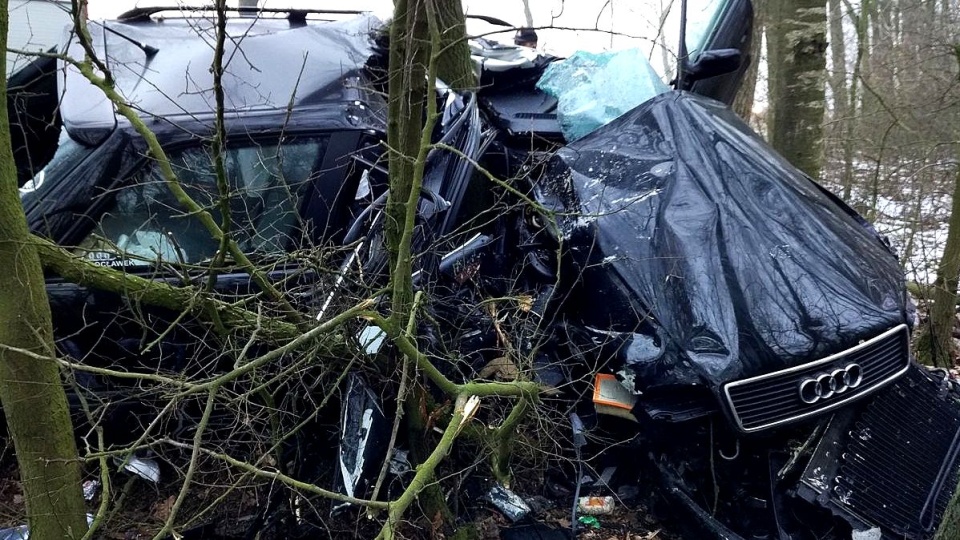 Przyczyną tragedii była najprawdopodobniej nadmierna prędkość. Fot. KPP w Lipnie