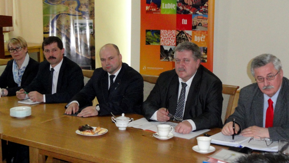 Zaplanowanie i skorelowanie inwestycji drogowych w powiecie było tematem spotkania zorganizowanego przez starostę rypińskiego. Fot. Sławoir Kukiełczyński