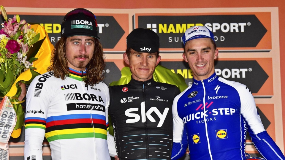 Na zdjęciu czołowa trójka kolarskiego klasyka Mediolan-San Remo 2017. Od lewej kolejno Peter Sagan, Michał Kwiatkowski i Julian Alaphilippe. Fot. PAP/EPA/DARIO BELINGHERI
