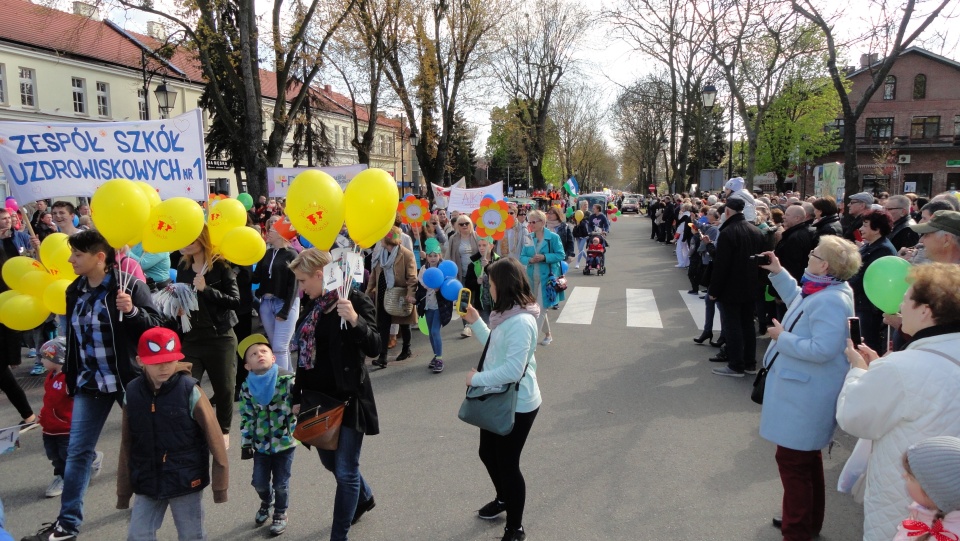 W ten sposób oficjalnie rozpoczęto sezon letni w najbardziej znanym uzdrowisku w naszym regionie. Fot. Sławomir Kukiełczyński