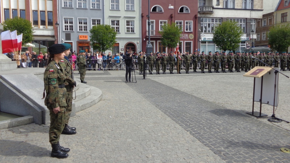 W Grudziądzu uroczystości związane ze Świętem Konstytucji 3 Maja odbyły się na rynku. Fot.Marcin Doliński