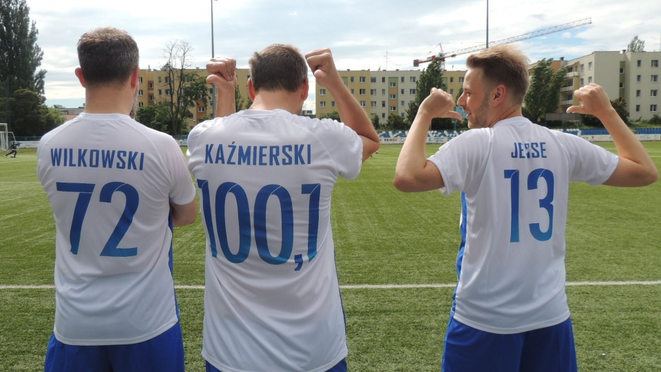 W meczu zagrało trzech dziennikarzy Polskiego Radia PiK. Fot. Damian Klich