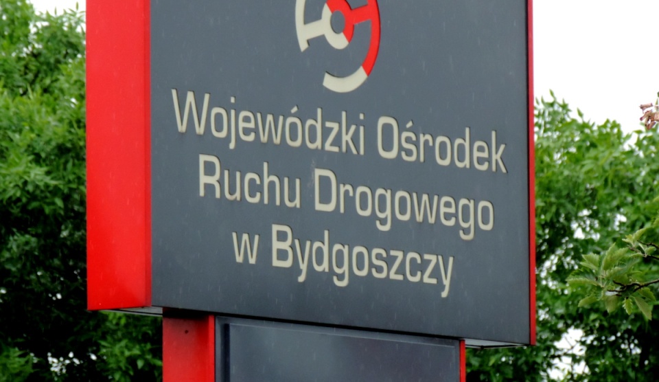 Program szkoleń dedykowany kierowcom 50 plus, którzy za darmo mogą zweryfikować swoje umiejętności za kierownicą. Fot. Lech Przybyliński