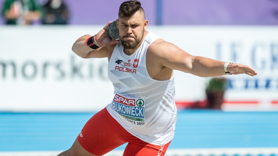 Konrad Bukowiecki w eliminacjach konkursu pchnięcia kulą podczas rozgrywanych mistrzostw Europy U-23 w lekkiej atletyce w Bydgoszczy. Fot. PAP/Tytus Żmijewski