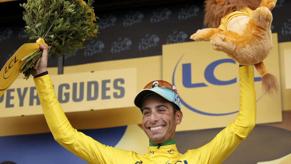 Na zdjęciu Fabio Aru, nowy lider Tour de France 2017. Fot. PAP/EPA/YOAN VALAT