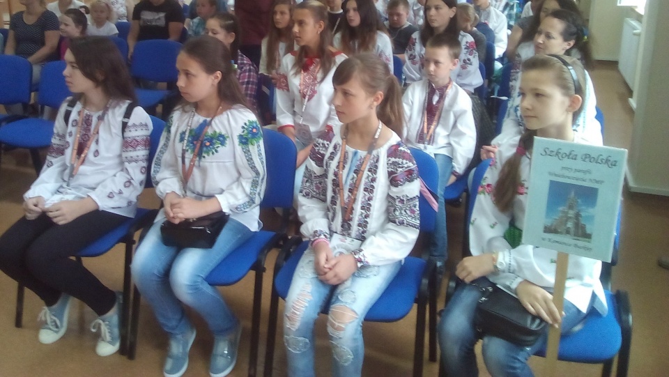 Uroczyście powitano uczniów szkoły podstawowej z Kamionki niedaleko Lwowa. Fot. Marcin Doliński