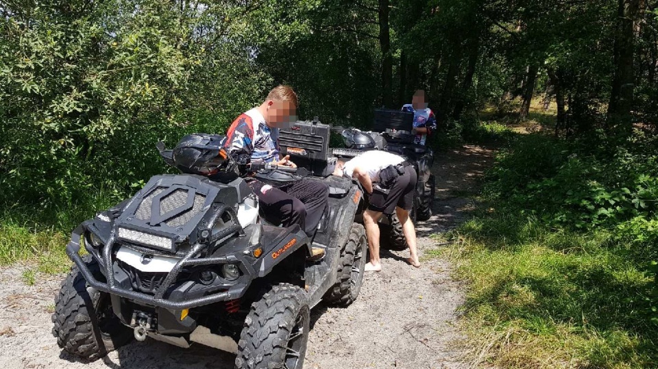 By jeżdzić po lesie trzeba mieć pozwolenie jego właściciela. Fot. Policj