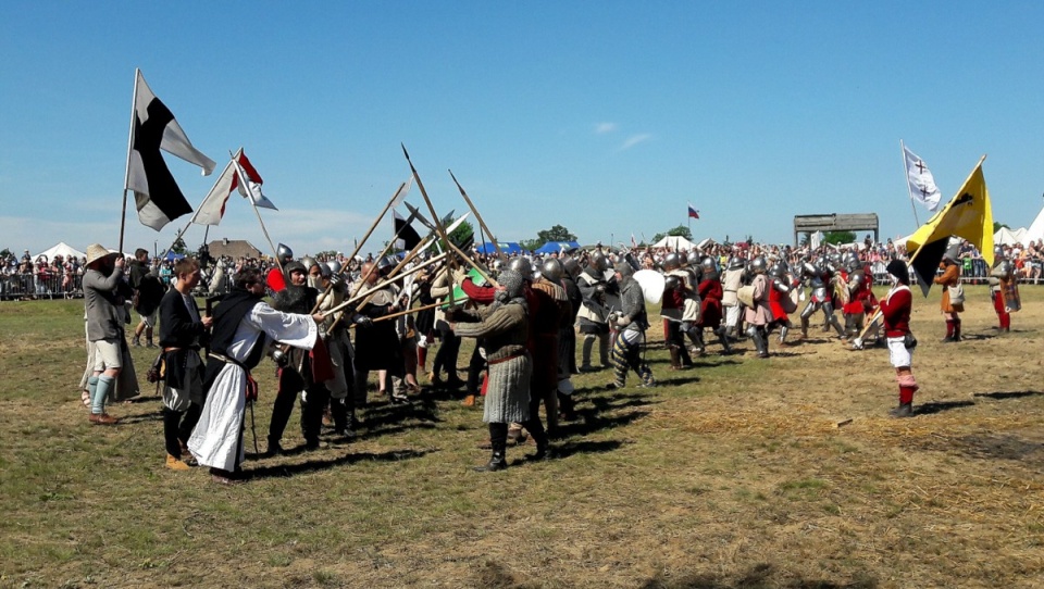 W historycznym widowisku wzięło udział ponad 100 rekonstruktorów i pasjonatów historii. Fot. Kamila Zroślak