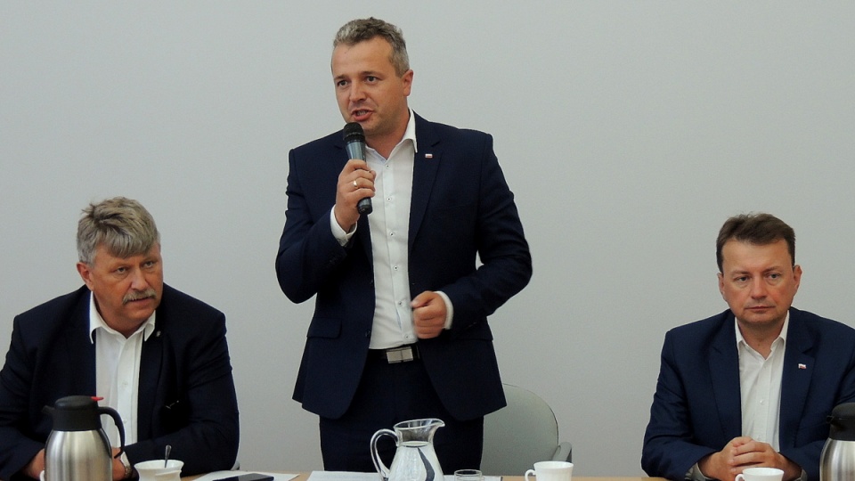 W Urzędzie Wojewódzkim w Bydgoszczy odbyło dziś posiedzenie sztabu kryzysowego z udziałem szefa MSWiA Mariusza Błaszczaka. Fot. Damian Klich