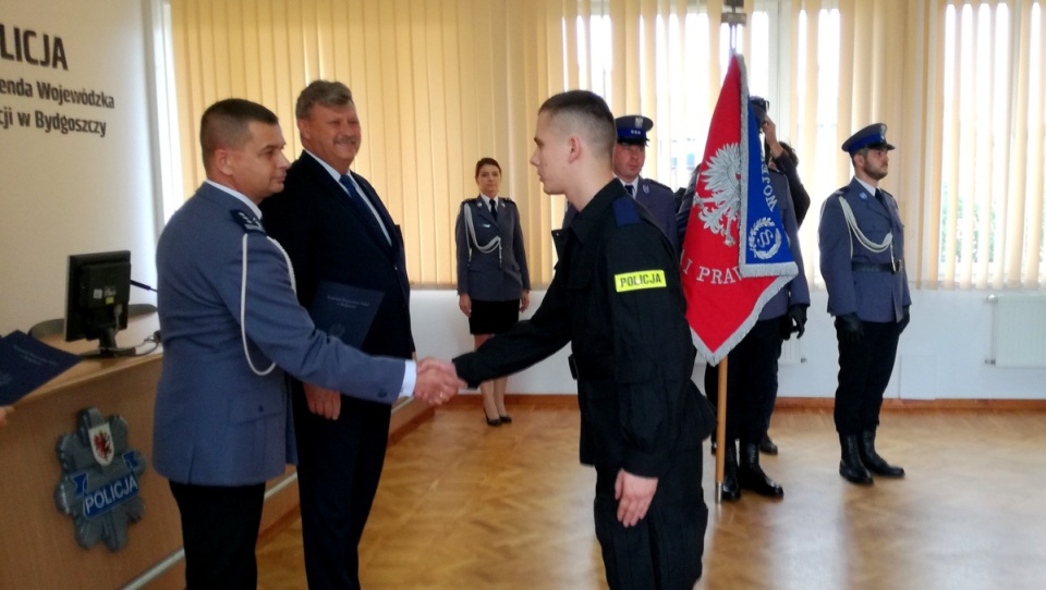 43 osoby dołączyły do szeregów kujawsko-pomorskiej Policji. Fot. Robin Jesse