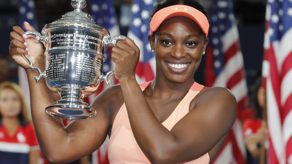 Na zdjęciu Sloane Stephens, triumfatorka singlowego US Open 2017. Fot. PAP/EPA/JOHN G. MABANGLO